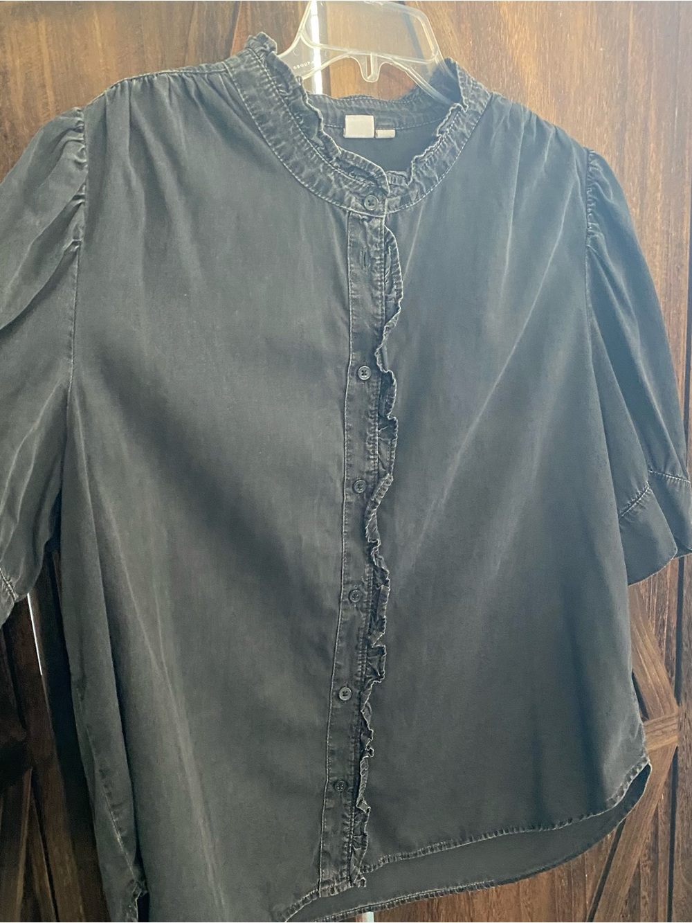 GAP Black Ruffle-Trim Button Front Blouse - Picture 3 of 10